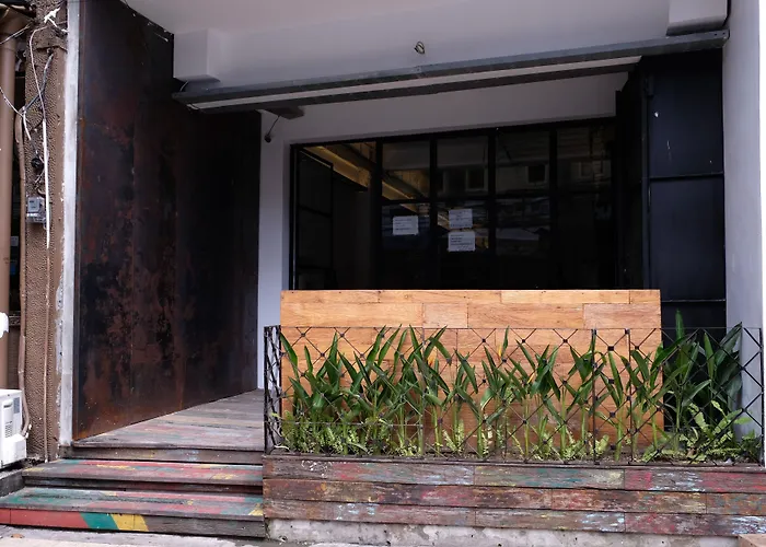 M Boutique Hostel Legian